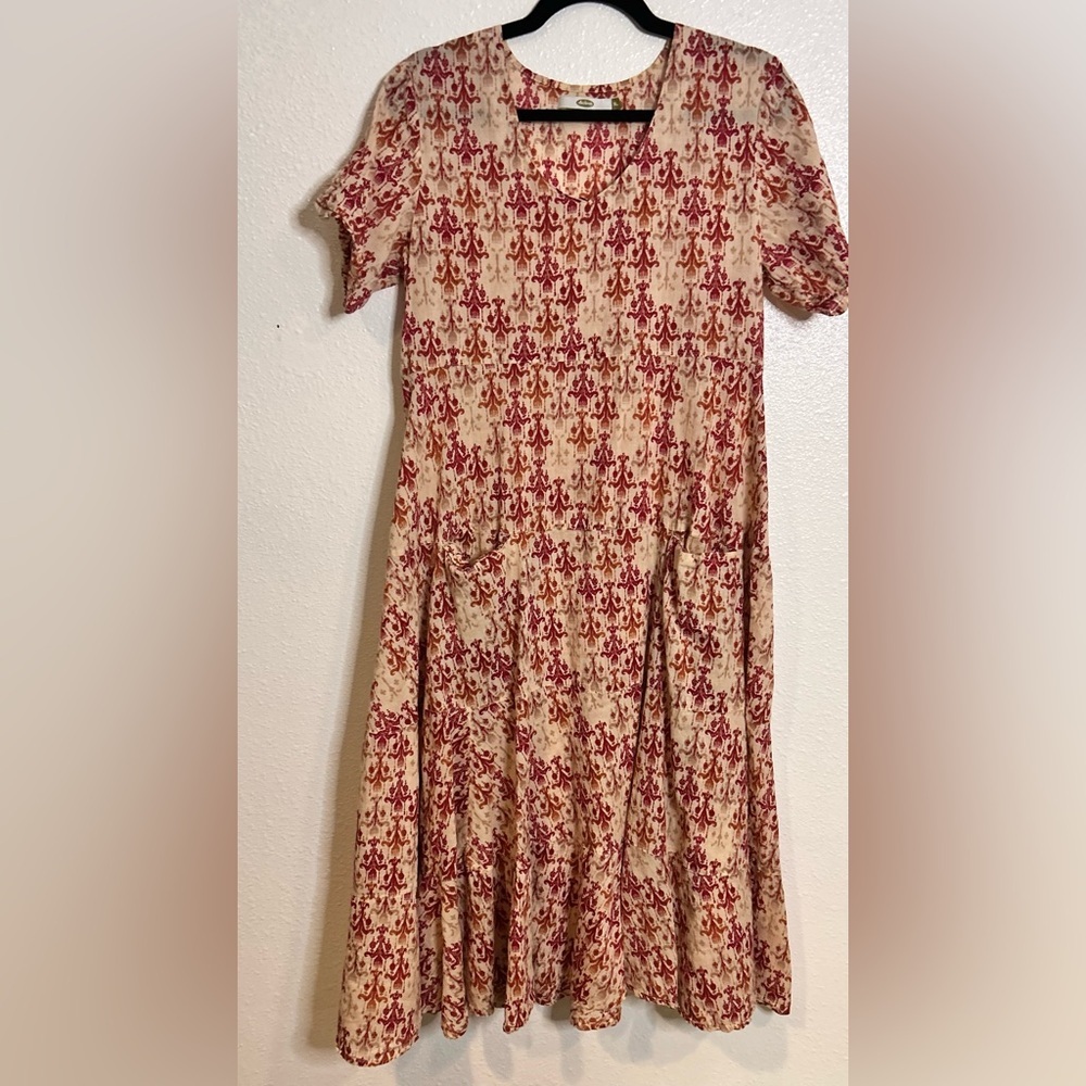 Dolma Red and Beige Midi Dress Size XL